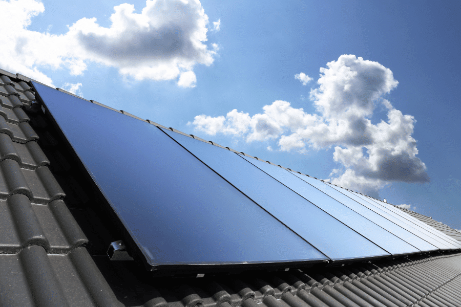 Welche Vorteile bringt Solarthermie kombiniert mit Photovoltaik mit sich?